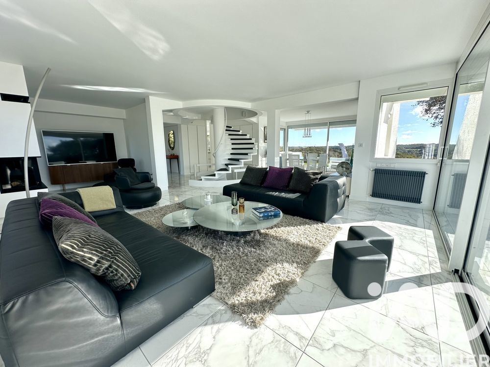 � vendre  Villa Saint-Loubouer (40320)