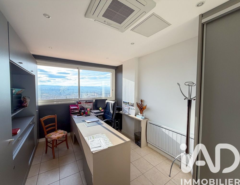 � vendre  Maison Crest (26400)