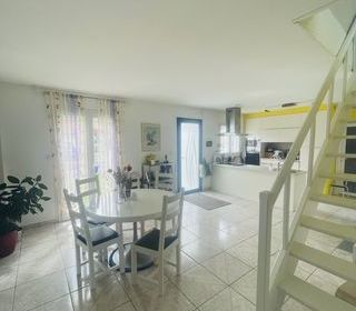  Maison � vendre 4 pi�ces 127 m�