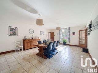  Maison � vendre 10 pi�ces 273 m�