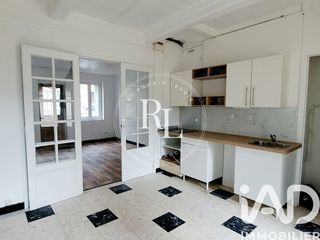  Immeuble � vendre 140 m�