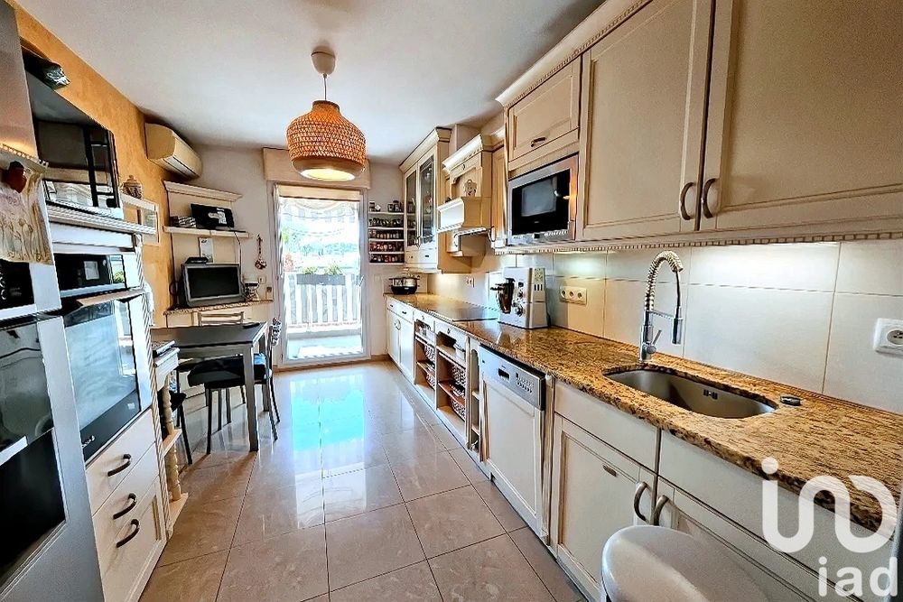 � vendre  Appartement Sanary-sur-Mer (83110)