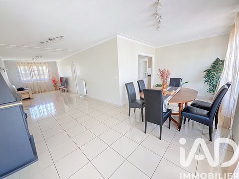   Vente Maison/villa 8 pi�ces Maison - 8 pi�ce(s) - 184 m�