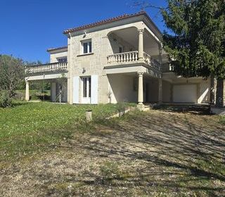  Maison � vendre 7 pi�ces 284 m�