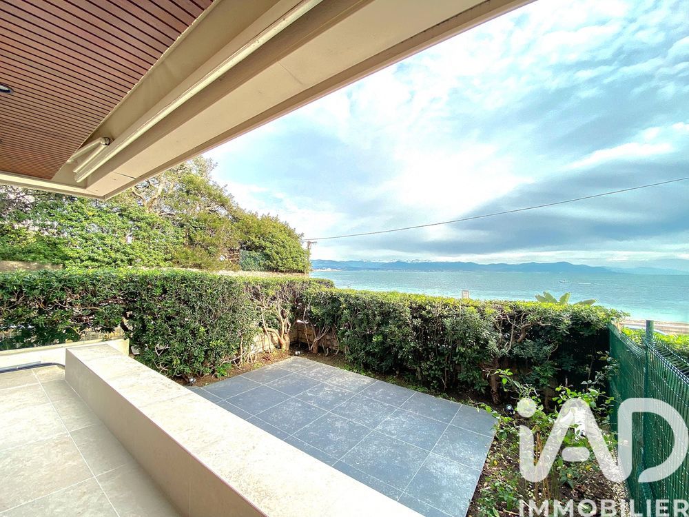 � vendre  Appartement Antibes (06600)