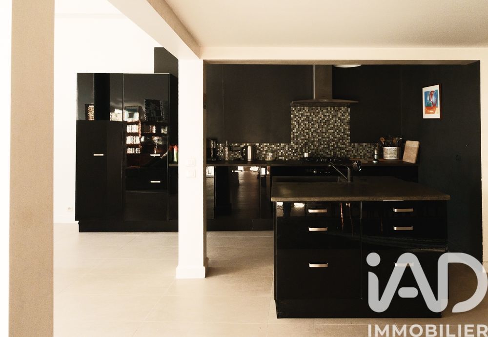 � vendre  Villa Montreuil (93100)