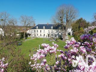  Maison � vendre 15 + pi�ces 654 m�