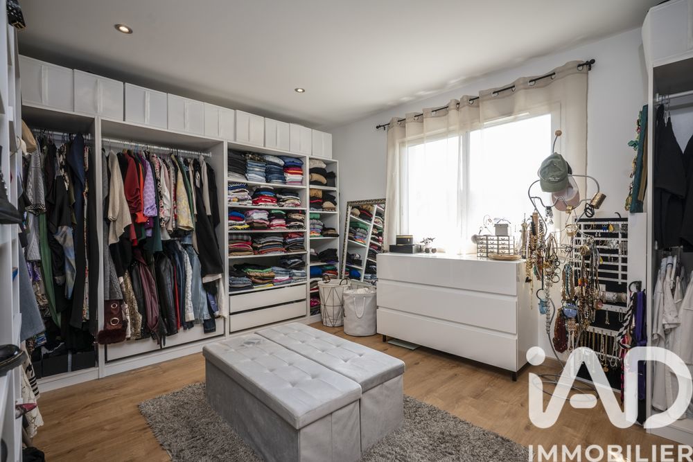 � vendre  Maison Saint-Jean-de-Gonville (01630)