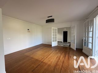  Maison � louer 7 pi�ces 220 m�