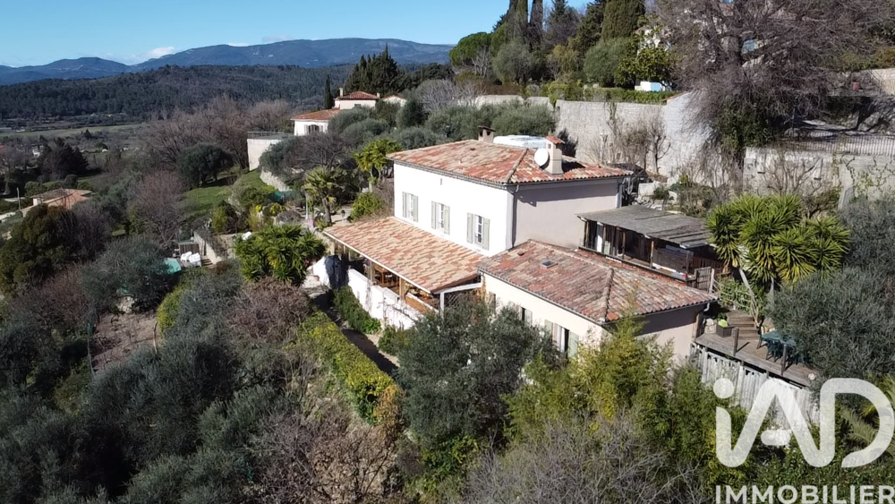 � vendre  Maison Montauroux (83440)