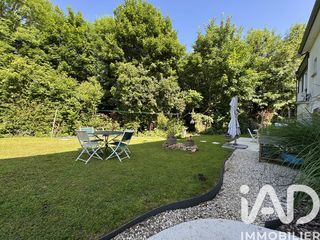  Maison � vendre 9 pi�ces 245 m�