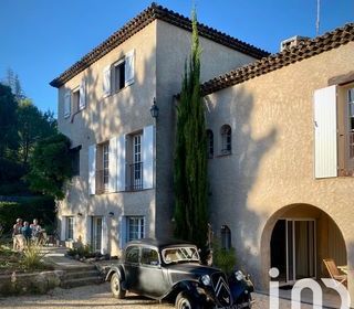  Maison � vendre 9 pi�ces 345 m�