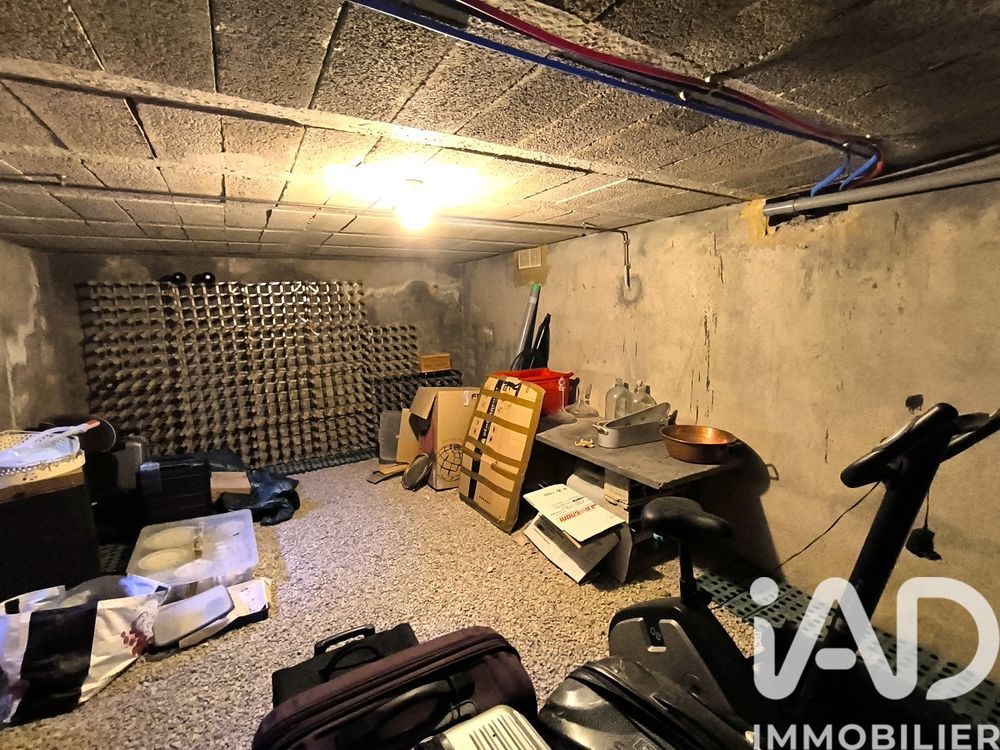 � vendre  Maison Figani�res (83830)