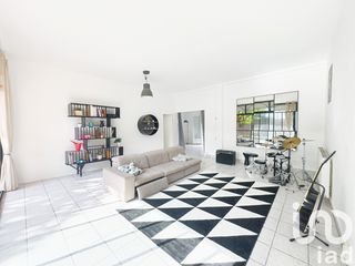  Maison � vendre 10 pi�ces 262 m�