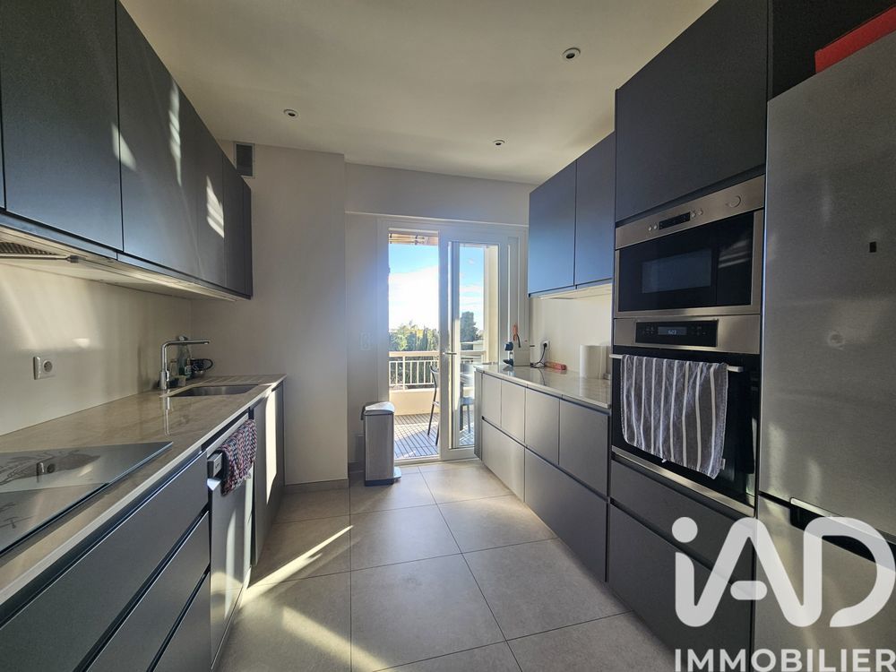 � vendre  Appartement Antibes (06600)