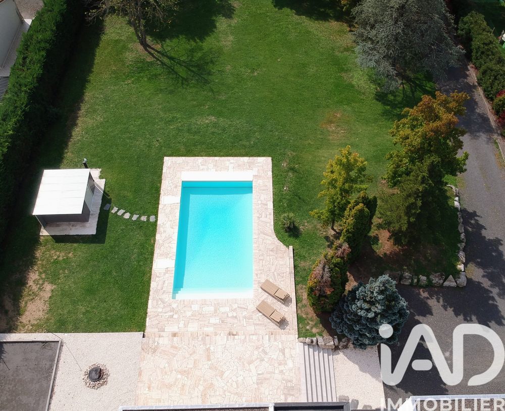 � vendre  Villa Sury-le-Comtal (42450)
