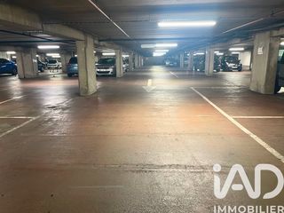  Parking / Garage � vendre 10 m�