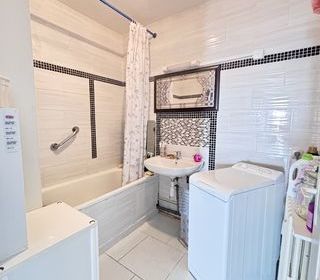  Appartement � vendre 4 pi�ces 88 m�