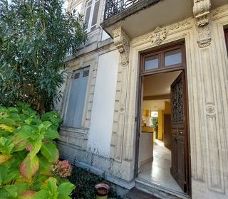  Immeuble � vendre 268 m�