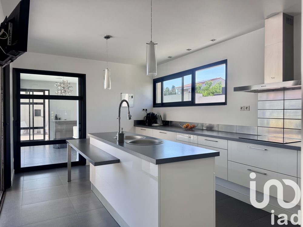 � vendre  Villa Corneilla-la-Rivi�re (66550)