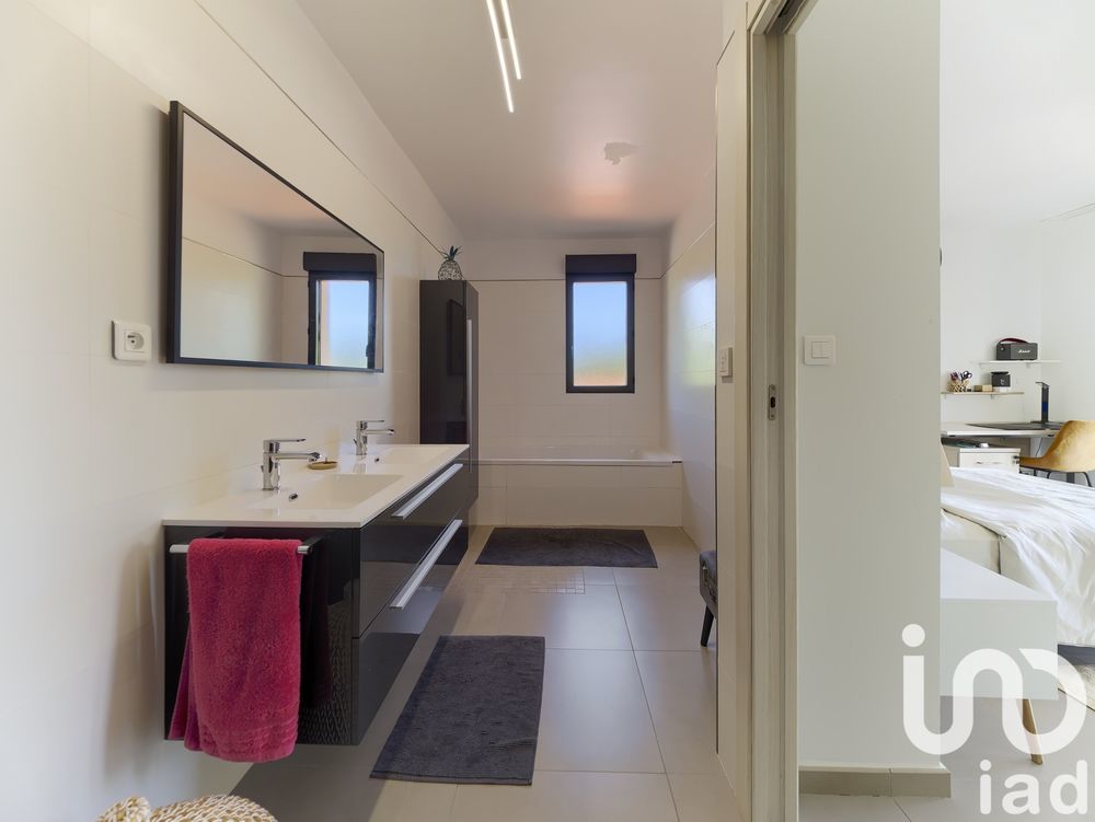 � vendre  Villa Ch�teauneuf-Grasse (06740)