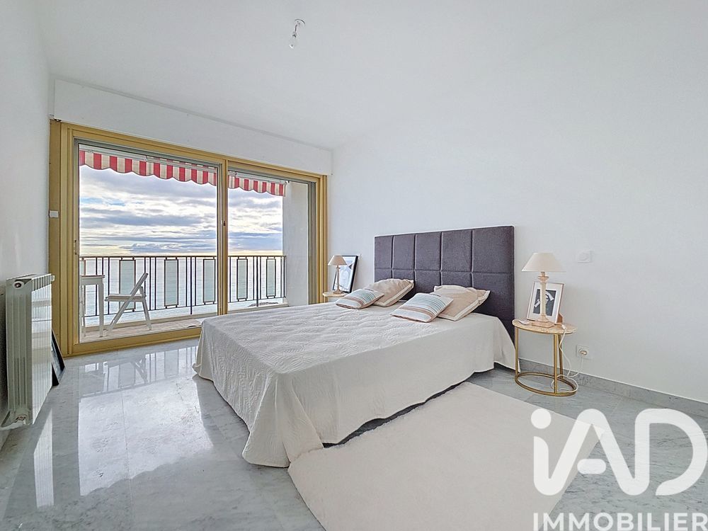 � vendre  Appartement Roquebrune-Cap-Martin (06190)