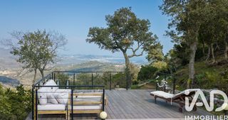  Maison � vendre 8 pi�ces 250 m�