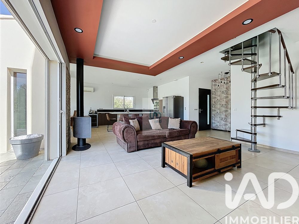 � vendre  Maison Rochefort-du-Gard (30650)