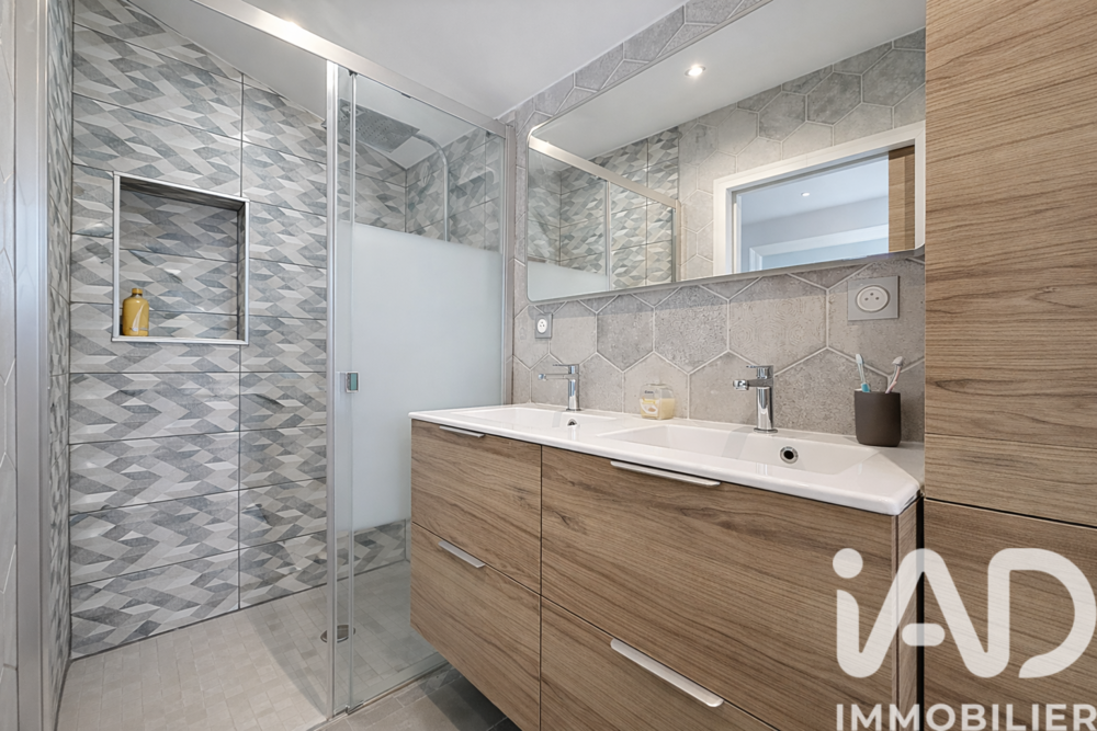 � vendre  Maison Saint-Martin-de-Crau (13310)