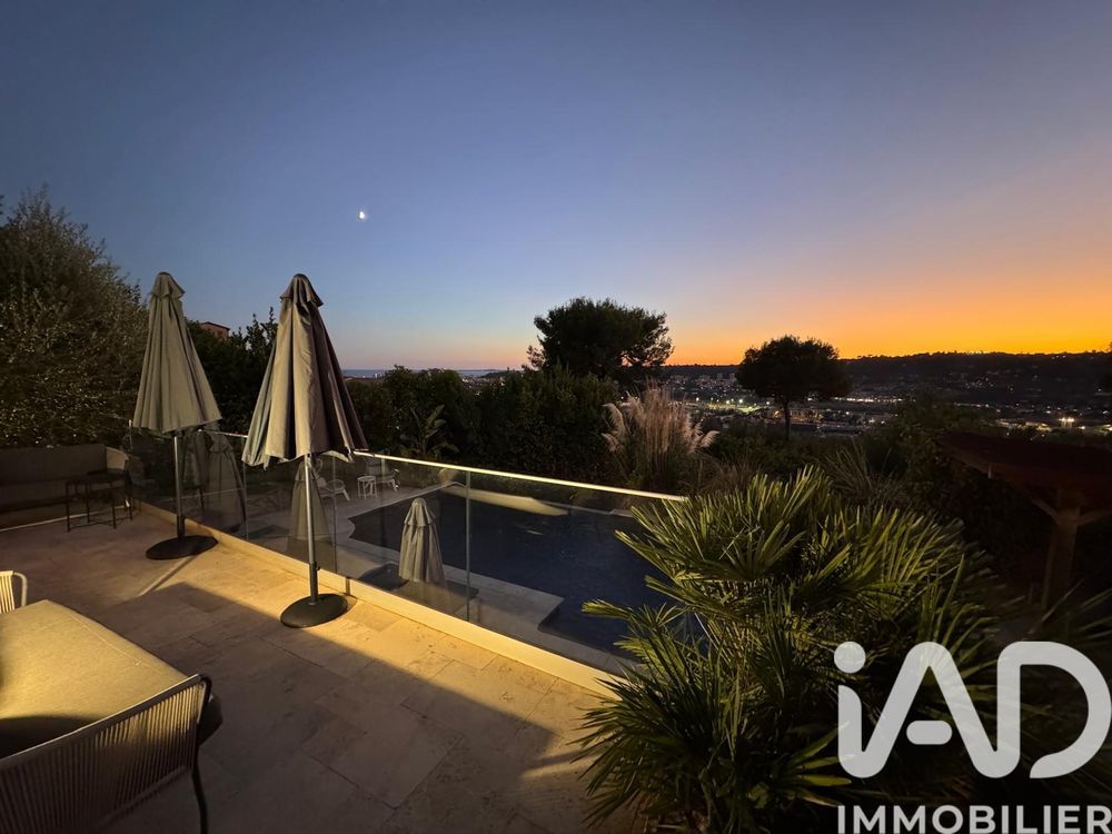 � vendre  Villa Nice (06200)