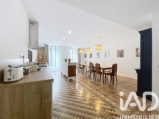  Immeuble � vendre 270 m�