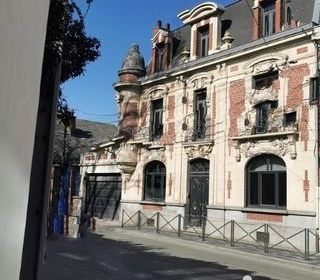  Maison � vendre 12 pi�ces 320 m�