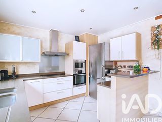  Maison � vendre 8 pi�ces 179 m�