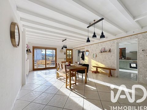   Vente Maison de village 6 pi�ces Maison - 6 pi�ce(s) - 186 m�