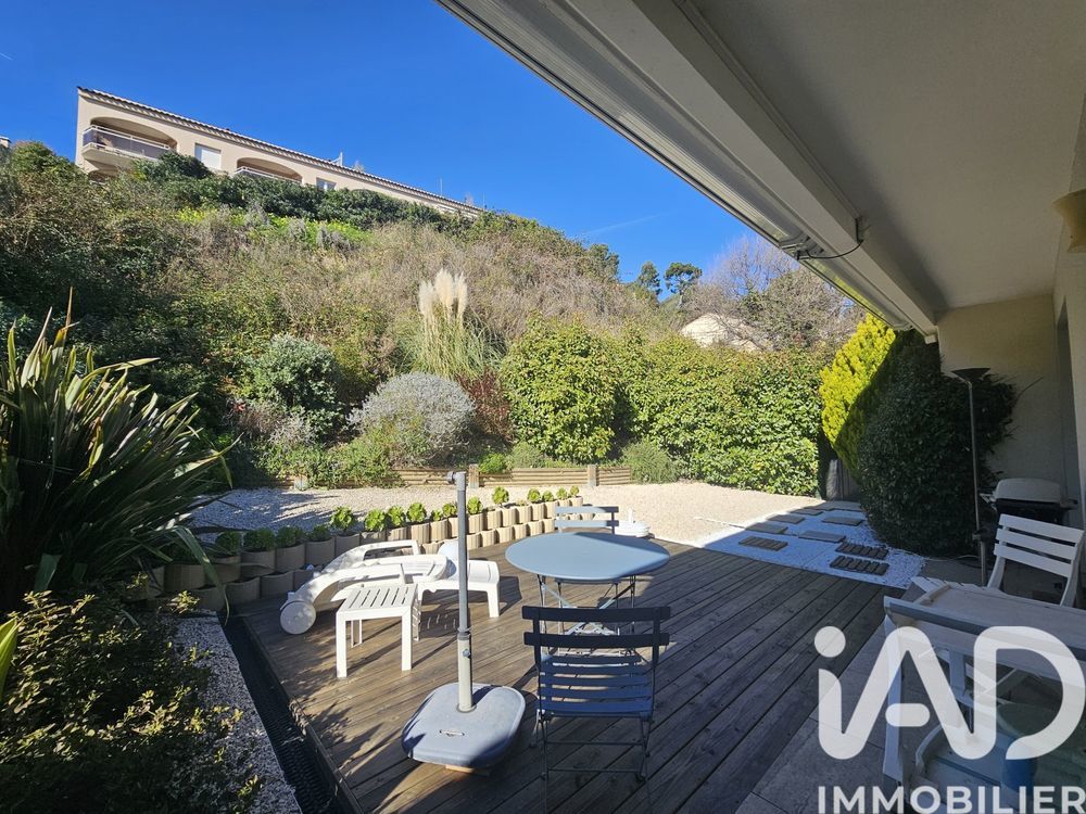 � vendre  Appartement Saint-Laurent-du-Var (06700)