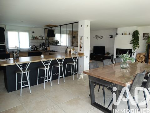   Vente Maison traditionnelle 7 pi�ces Maison - 7 pi�ce(s) - 143 m�