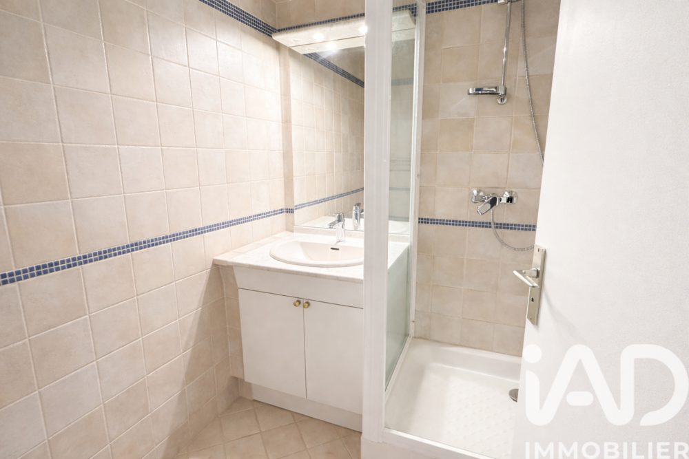 � vendre  Appartement Courbevoie (92400)