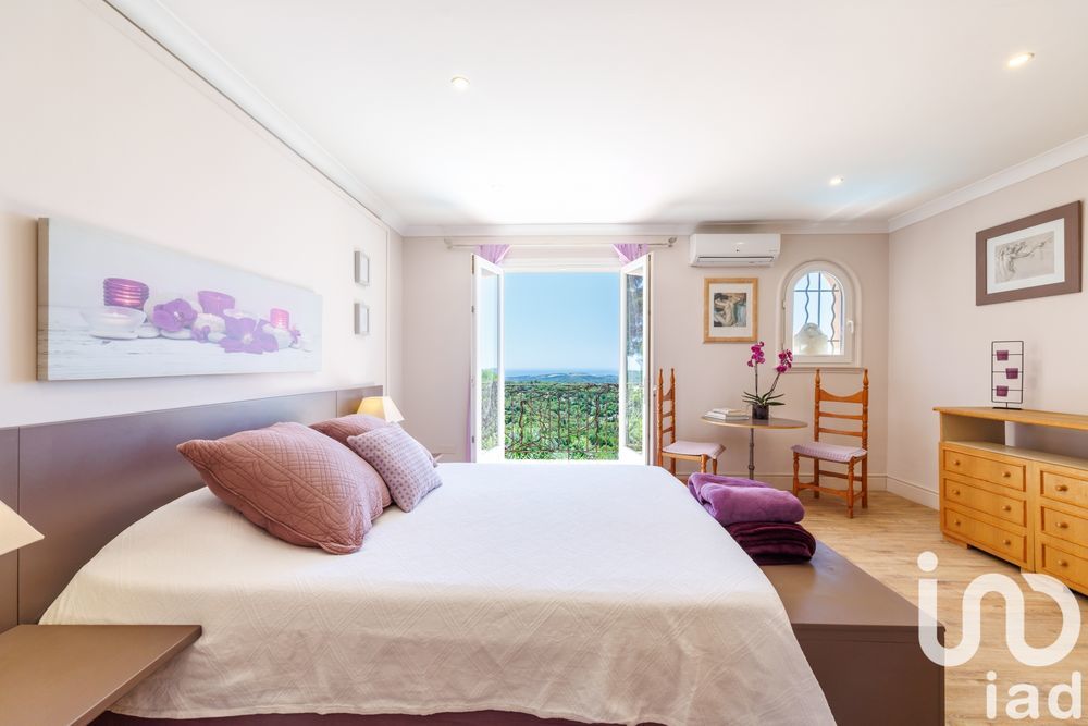 � vendre  Villa Tourrettes-sur-Loup (06140)