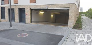  Parking / Garage � vendre 12 m�