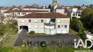  Immeuble � vendre 569 m�