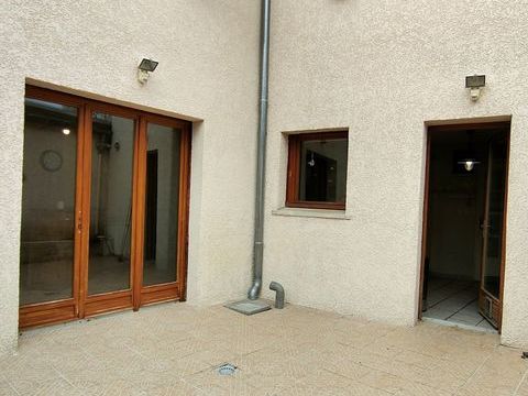   Vente Maison de village 6 pi�ces Maison - 6 pi�ce(s) - 117 m�