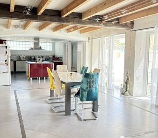  Maison � vendre 11 pi�ces 350 m�