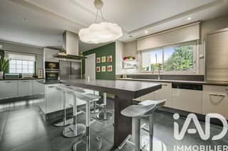  Maison � vendre 8 pi�ces 373 m�