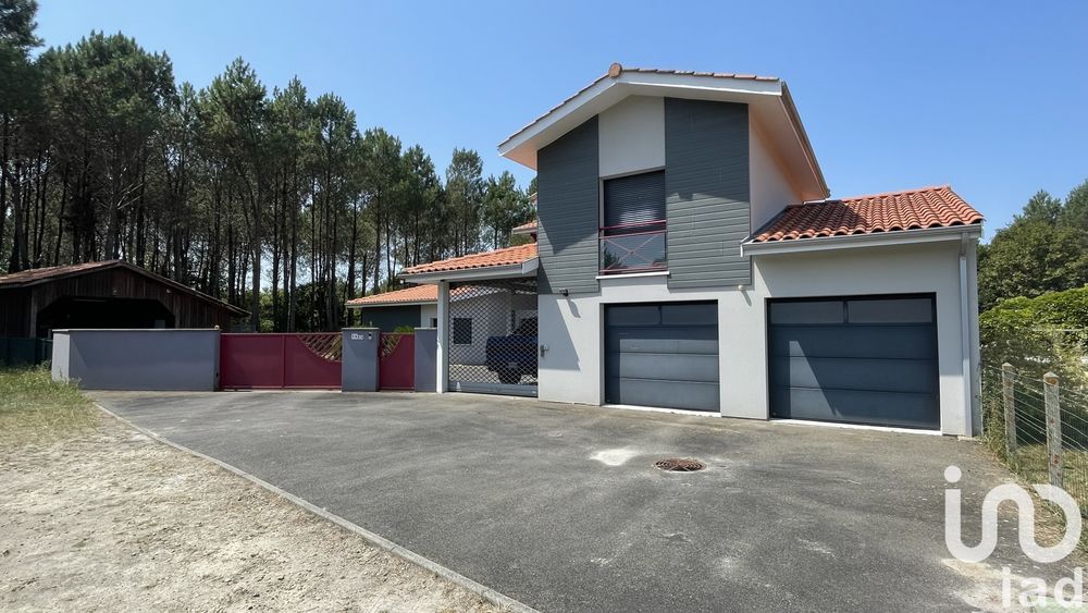 � vendre  Villa Parentis-en-Born (40160)