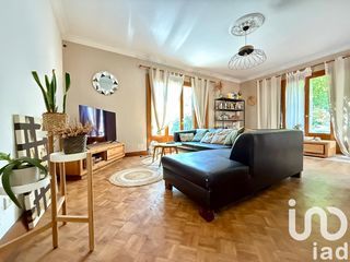  Maison � vendre 9 pi�ces 220 m�