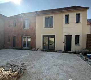  Maison � vendre 4 pi�ces 83 m�