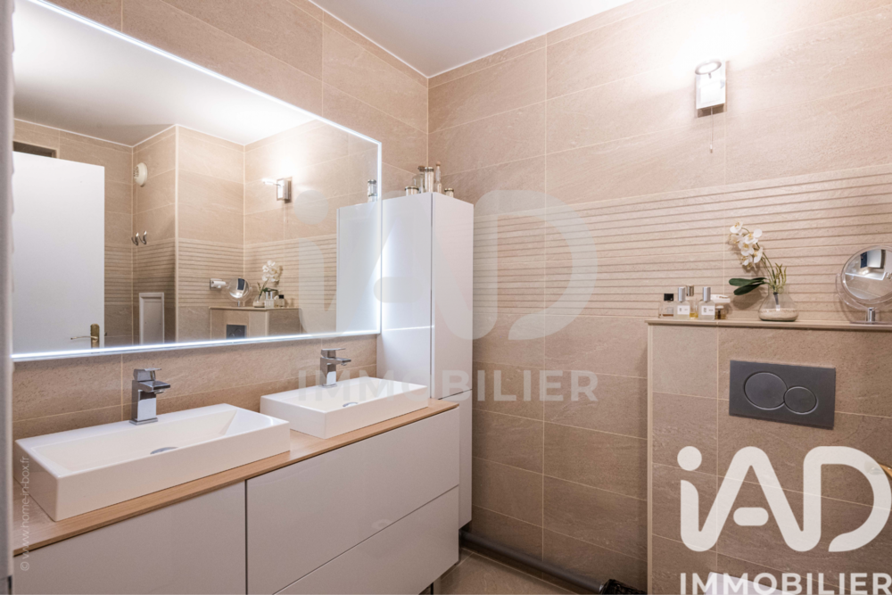 � vendre  Appartement Courbevoie (92400)