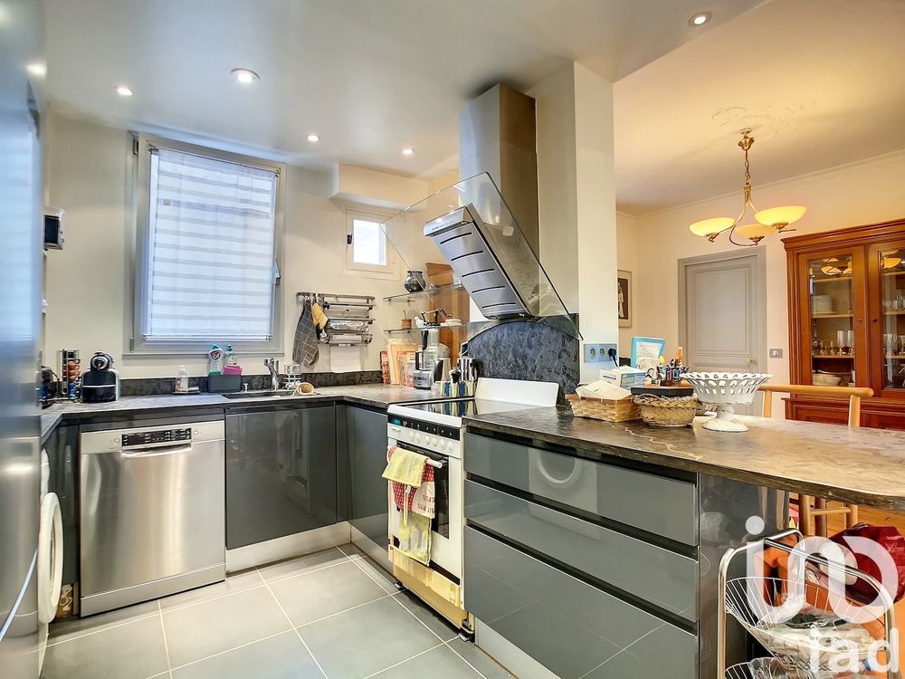 � vendre  Appartement Paris 18