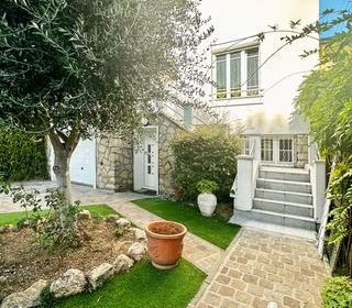  Maison � vendre 8 pi�ces 161 m�