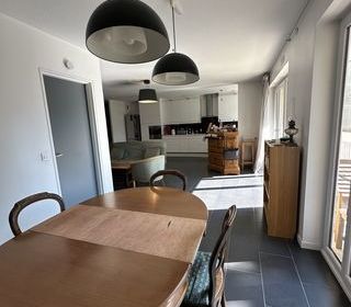  Appartement � vendre 5 pi�ces 95 m�